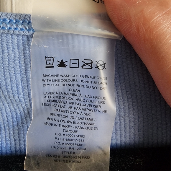 Sunday Best Crop Top - Picture 3 of 3